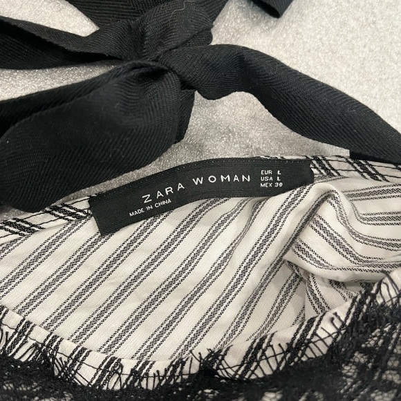 [L]Zara Black White Stripped Lace Cotton Bell Sleeve Blouse - Picture 11 of 11